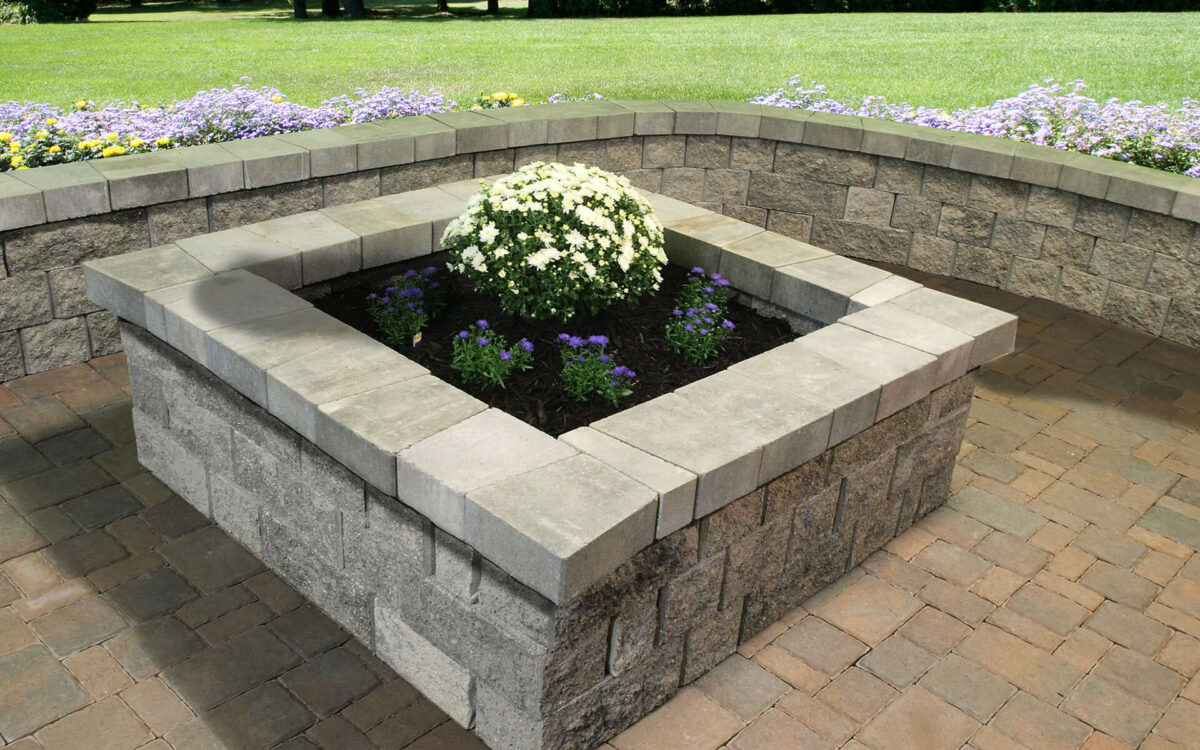 Allan Block Courtyard Landscape Wall - Fairbanks Materials Inc. (FMI)